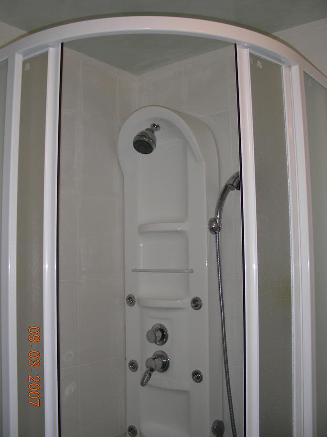 Appartement Квартира На Пр. Александра Поля à Dnipro Extérieur photo